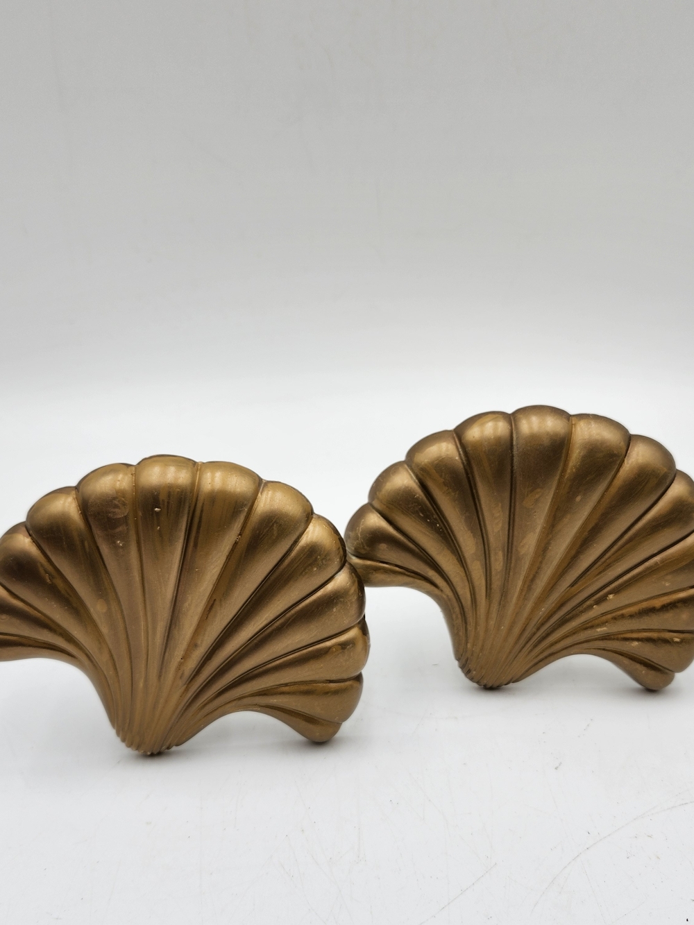 Vintage Metal Antique Gold Brass Shell Curtain Tie-Backs Hollywood Regency